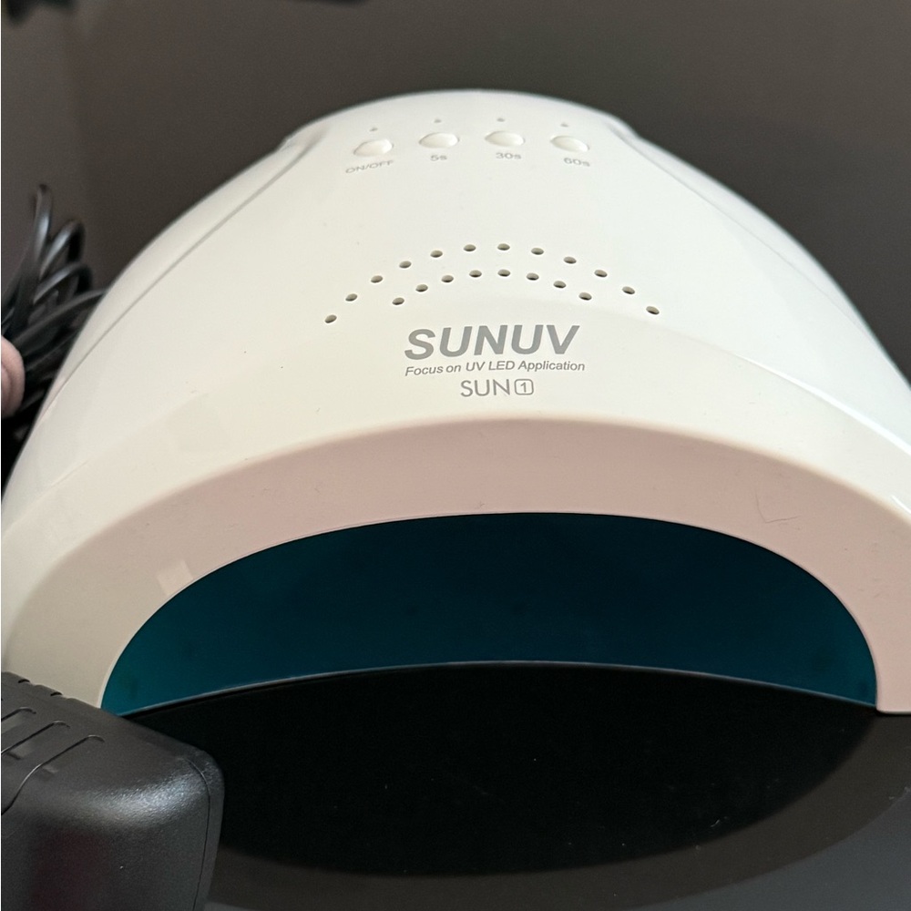 SUNUV UV LED lamp. Gel light for nail polish UV drier. 3 timers - Picture 2 of 3